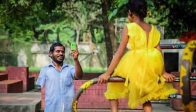 Soul-stirring tale of love! Beggar saves for two years to buy his daughter a yellow dress of her dreams - READ