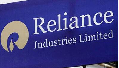 RIL closes in on TCS for top m-cap ranking