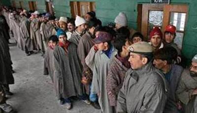 Violence mars Srinagar Lok Sabha bypolls, six killed, several injured