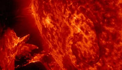 Solar storms can drain Earth’s electrical charge - See video
