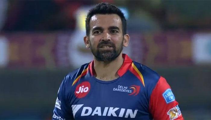 IPL 2017: Delhi skipper Zaheer Khan destroys Steve Smith-less Pune with vintage performance — MUST WATCH