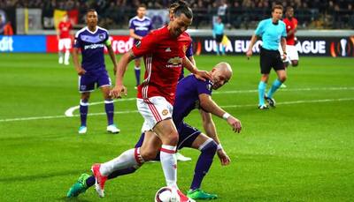 Europa League: Ajax Amsterdam win, Manchester United held, trouble delays match at Lyon