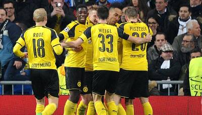 Bundesliga: Borussia Dortmund pay tribute to Marc Bartra after bus attack, defeat Eintracht Frankfurt 3-1