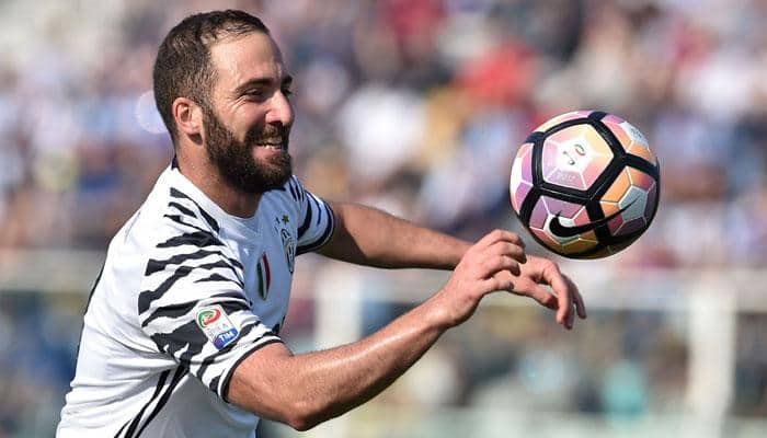 Serie A: Gonzalo Higuain&#039;s brace fires Juventus towards scudetto, Napoli close on Roma