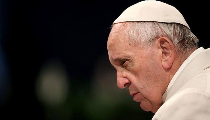 Pope Francis leads Easter vigil in St. Peter's Basilica
