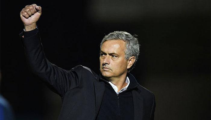 Premier league: Jose Mourinho revels as Manchester United stun leaders Chelsea at home
