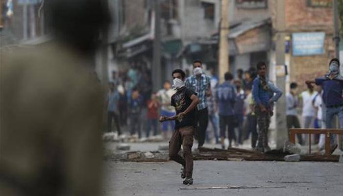 Lashkar, Hizbul, JeM want to keep &#039;Kashmir on the boil&#039;, start recruiting J&amp;K youths for militancy