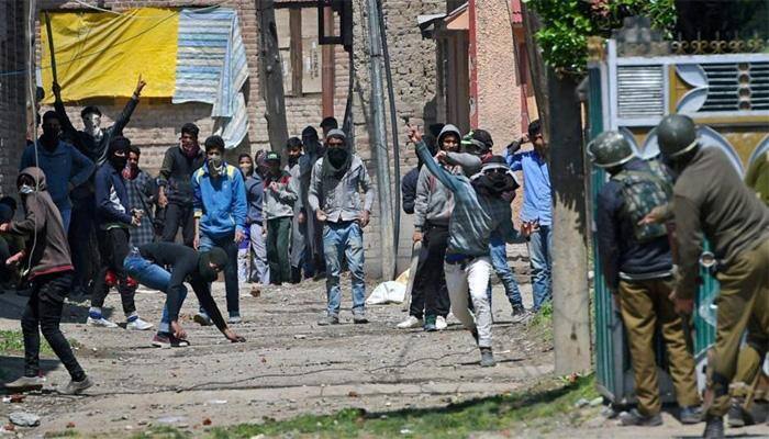 Security forces to use plastic bullets for crowd control in J&amp;K; pellet guns only as 'last resort'