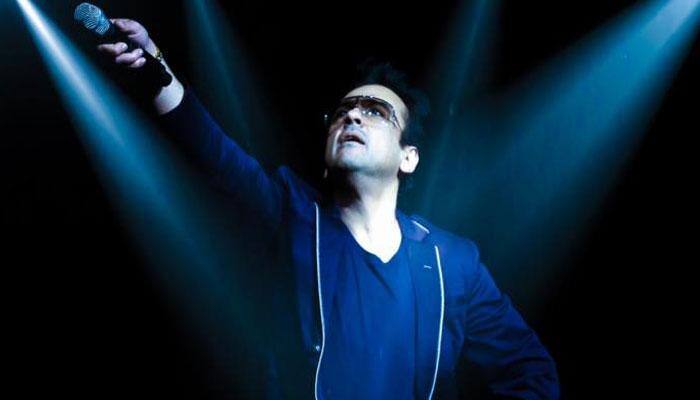 Adnan Sami SNAPS back at Pak trollers like a true boss on Twitter over 'India too poor' remark!