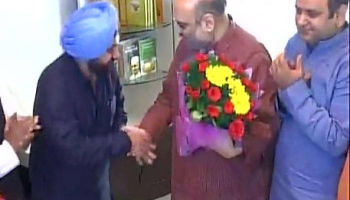 Delhi Congress stalwart Arvinder Singh Lovely joins BJP