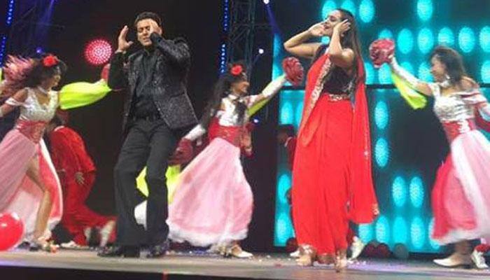 Salman Khan&#039;s &#039;DaBangg Tour&#039;: Check out THESE unmissable glimpses!