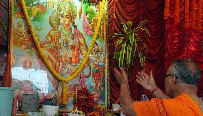  Worshipping Hanuman helps strengthen faith – Here’s how