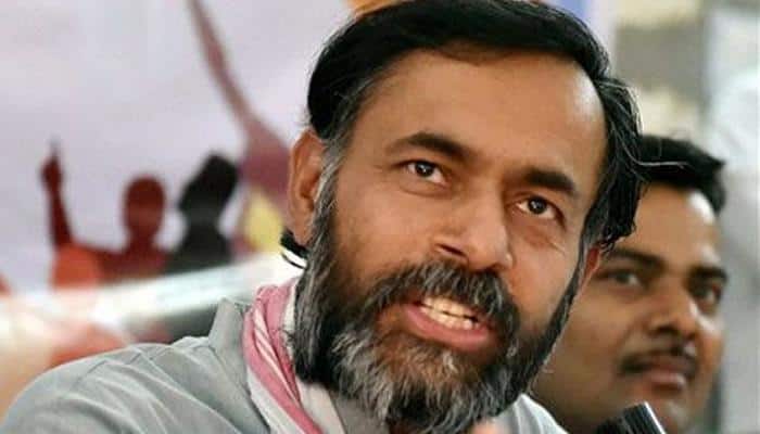 AAP leaders have not just lost MCD elections, they&#039;ve lost it: Yogendra Yadav on EVM tampering allegations