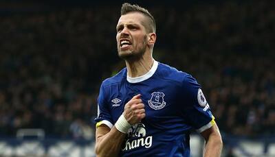 Everton out to beat Chelsea and continue winning streak at home, says Morgan Schneiderlin