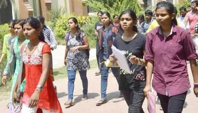 Now, Aadhaar card mandatory for applying scholarships under UGC, AICTE