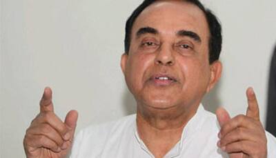 Can't link Dhinakaran's bribery case with Election Commission: Subramanian Swamy