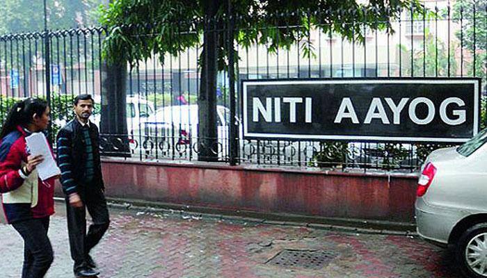 Outsource govt services, bring in private sector talent: Niti Aayog