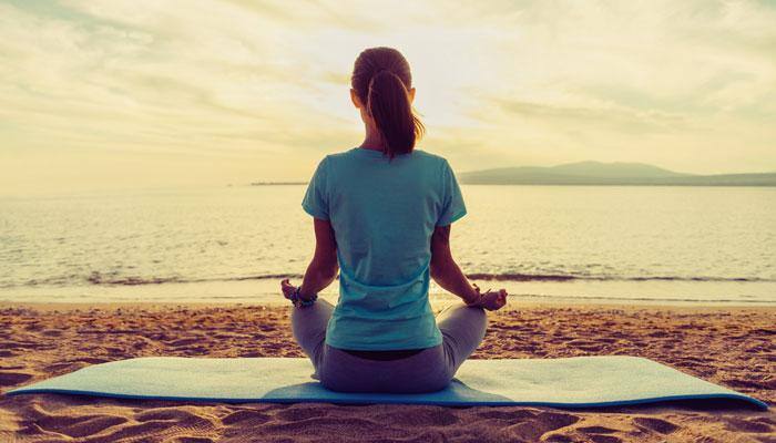 Meditation can change your life in a major way! WATCH how beginners can learn it in easy ways