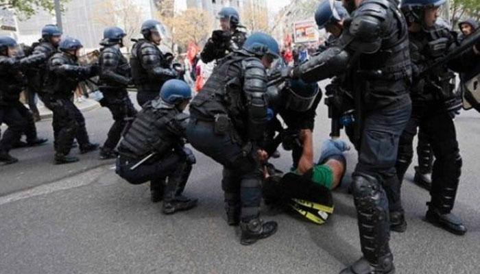 French trade unions clash ahead of presidential polls