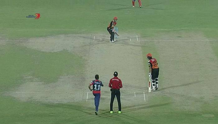 WATCH: Mohammed Shami removes David Warner with an inch-perfect yorker in DD vs SRH clash