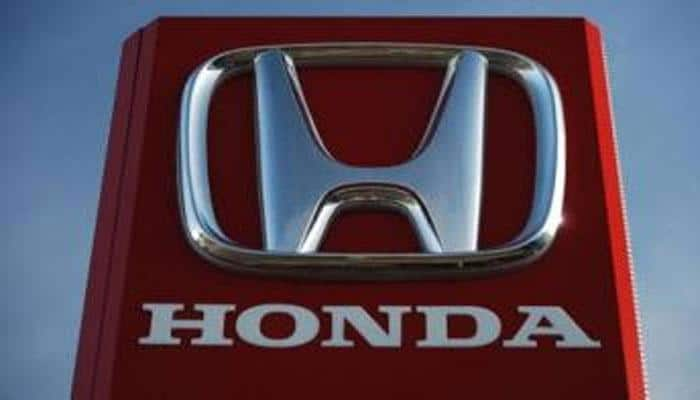 Honda unseats Bajaj as No2 bikes-maker; moves closer to Hero