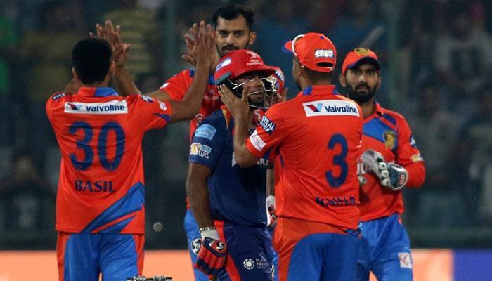 WATCH: Gujarat Lions' Suresh Raina consoles Rishab Pant after he misses out on maiden ton in DD vs GL IPL match by three runs