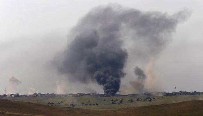 Iraqi forces gain foothold in northwest Mosul after surprise new push