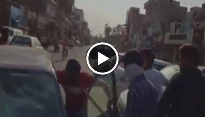 Several injured in violence in Ludhiana&#039;s Islam Ganj, swords used — WATCH video