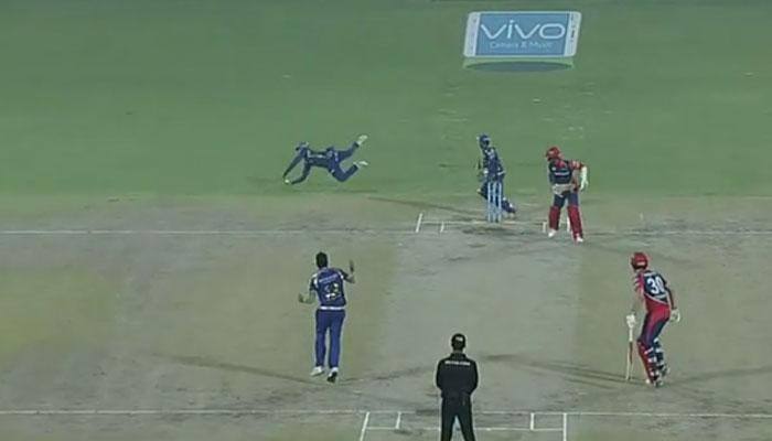 WATCH: Rohit Sharma pulls off STUNNING catch to dismiss Marlon Samuels