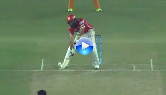 WATCH: A class apart! Hashim Amla toys with clueless Basil Thampi in IPL match