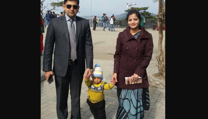 Muslim IAS-IPS couple meets martyr's kin, 'adopts' slain soldier's daughter