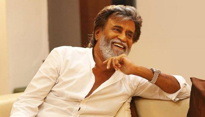Rajinikanth receives a legal notice from don Haji Mastan's son!