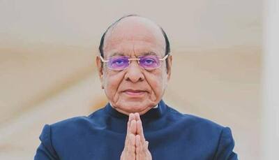 After unfollowing Rahul Gandhi on Twitter, Shankersinh Vaghela says he isn't joining BJP
