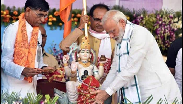 PM Modi unveils Narmada river conservation plan, asks CM Chouhan to share it with other states