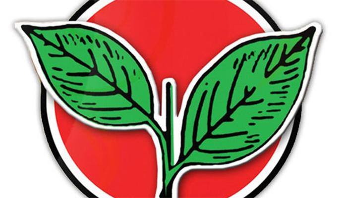 AIADMK has split into three factions — Sasikala, O Panneerselvam and Palaniswamy, says party leader