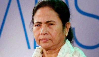  Mamata Banerjee accepts Lalu Prasad's invitation for mega rally