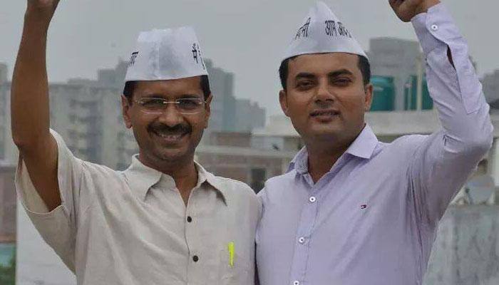 BIG BLOW for AAP MLA Somdutt as Delhi court puts him on trial for offence of rioting