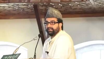 Hurriyat leader Mirwaiz Farooq defends Kashmiri stone-pelters, says govt forcing students to take up stones