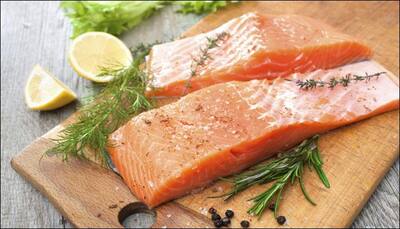 Consume foods rich in omega-3 to reduce Alzheimer's risk!