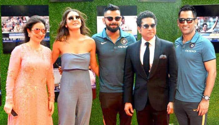 WATCH: MS Dhoni, Yuvraj Singh, Virat Kohli, Anushka Sharma arrive for &#039;Sachin: A Billion Dreams&#039; premiere