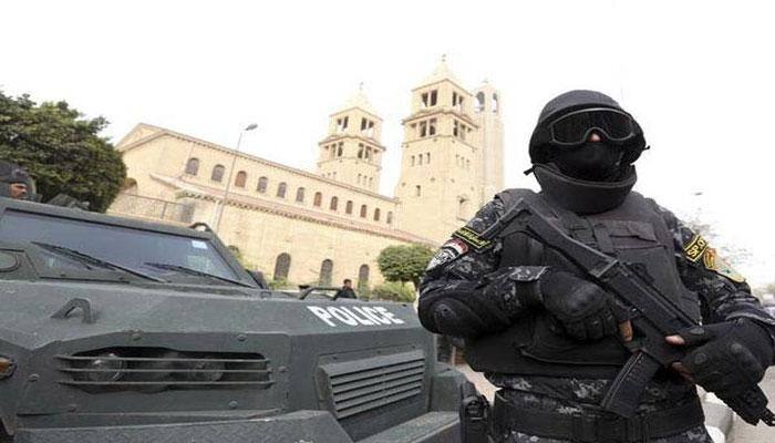 Masked gunmen kill 28 in attack on Christians in Egypt