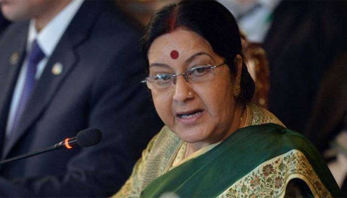 After Uzma&#039;s return, now couple from Hyderabad pleads Sushma to save daughter stuck in Pak