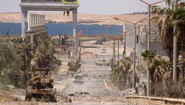 Russia says systematically bombing militants fleeing Syria's Raqqa