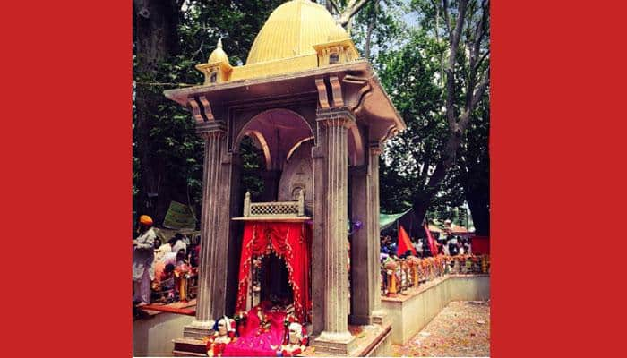 Hindu-Muslim amity marks Kheer Bhawani festival in J&amp;K