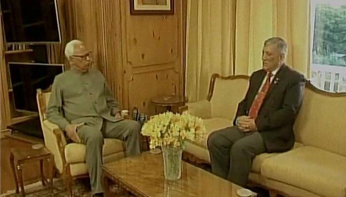 Army Chief General Bipin Rawat discusses security issues with J&amp;K Governor
