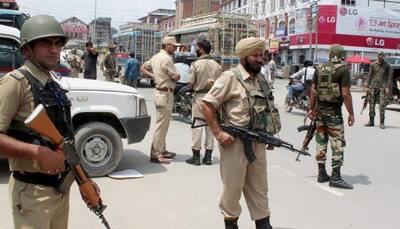 Rajnath hails CRPF, Jammu and Kashmir Police for foiling fidayeen attack