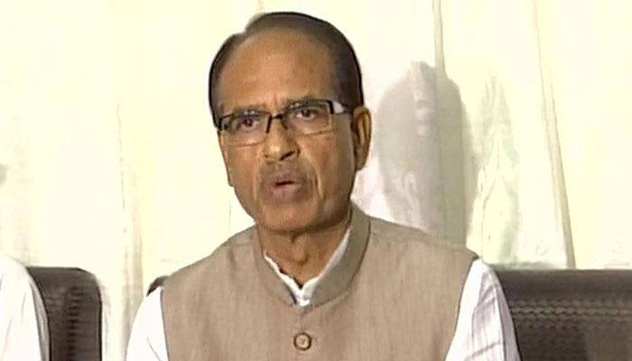 Farmers' agitation: Congress party through conspiracy is trying to fuel violence, says MP CM Shivraj Singh Chouhan Farmers' agitation: Congress party through conspiracy is trying to fuel violence, says MP CM Shivraj Singh Chouhan