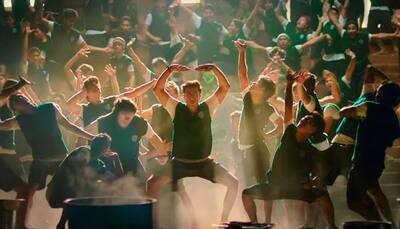 Jagga Jasoos: Ranbir Kapoor in 'Galti Se Mistake' song will remind you of crazy hostel days!