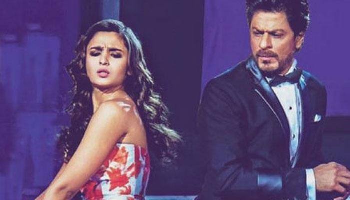 Shah Rukh Khan HINTS at a film with Alia Bhatt?