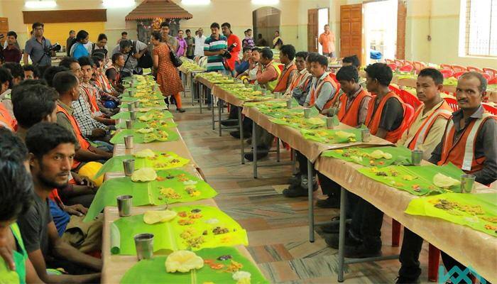 Kochi Metro honours 'Real Heroes' with 'Sadya', entertainment programmes